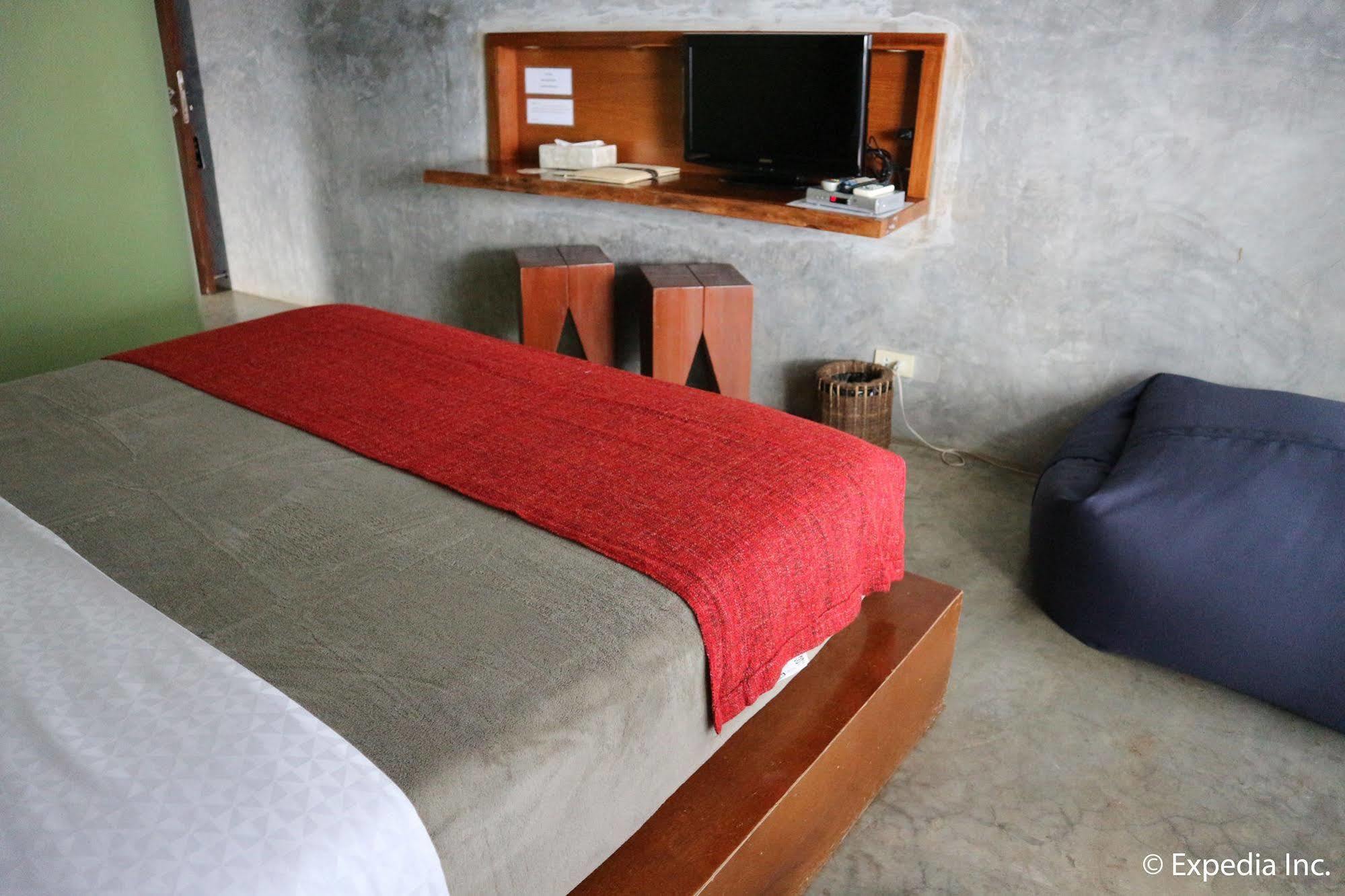 Pahuwayan Suites 발라박 외부 사진